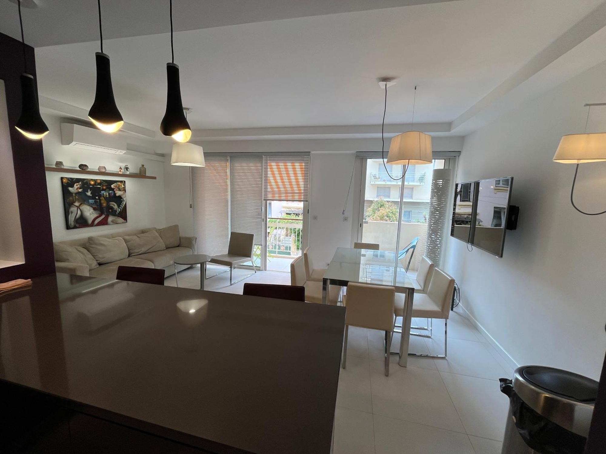 Appartement Calme Familial 3 Ch Avec Terrasses Juan-les-Pins Buitenkant foto
