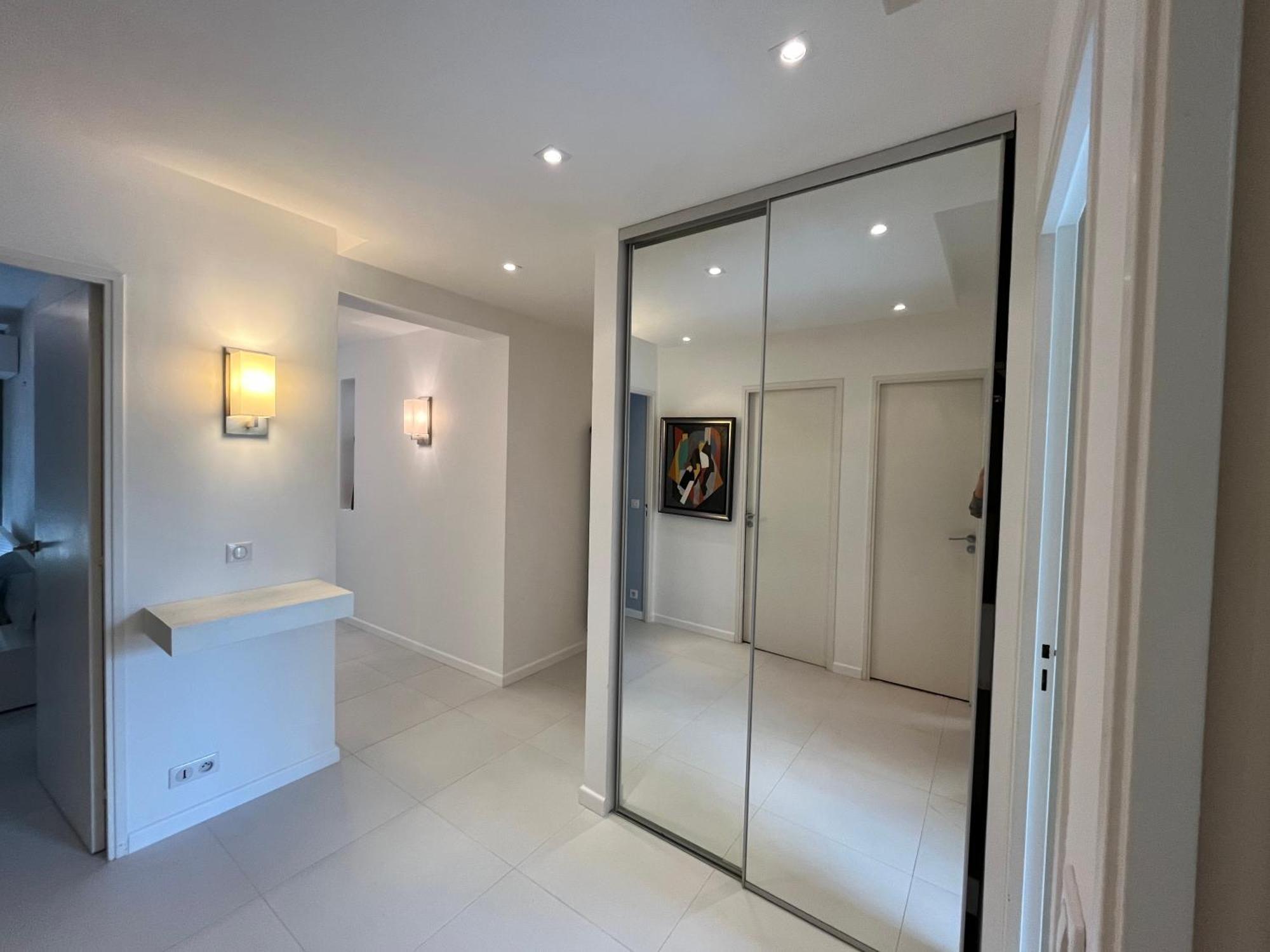 Appartement Calme Familial 3 Ch Avec Terrasses Juan-les-Pins Buitenkant foto